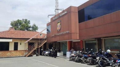 DILAPORKAN: Anggota Polres Karawang dilaporkan karena diduga selingkuh.