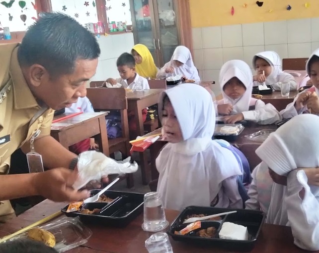 Makan gratis