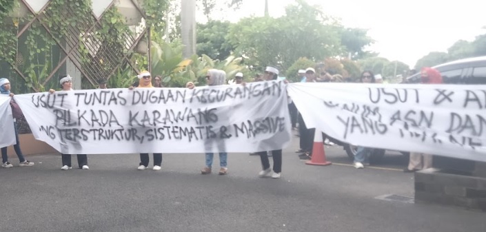 Pendukung Acep-Gina minta kecurangan diusur