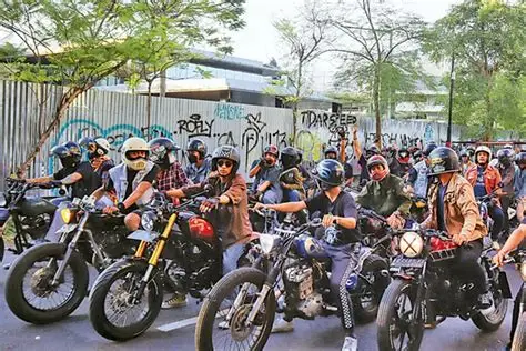 ILUSTRASI: Iring-iringan komunitas kendaraan sepeda motor.