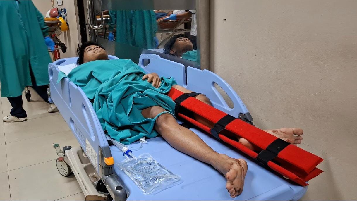 KORBAN KECELAKAAN: Korban kecelakaan beruntun di Tol Cikopo-Palimanan KM 9 sedang menjalani perawatan di RS Abdul Radjak Purwakarta.