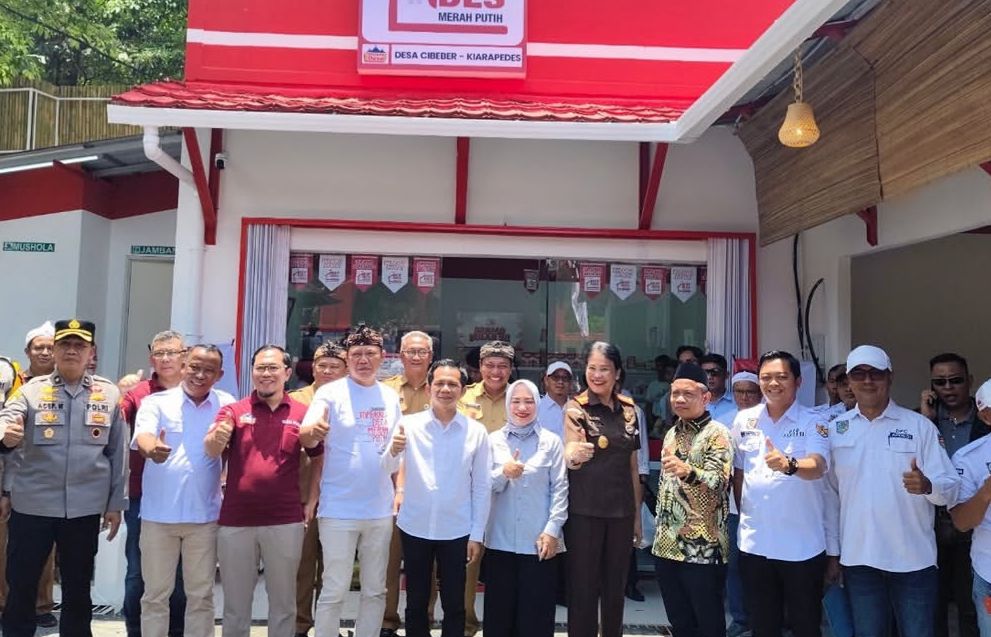 PERESMIAN: Pemerintah Kabupaten saat meresmikan Koperasi Merah Putih, beberapa waktu lalu.
