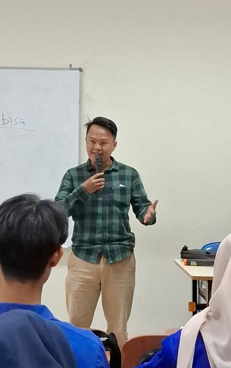Sekretaris BPD Desa Amansari, Husen Saepudin Nugroho