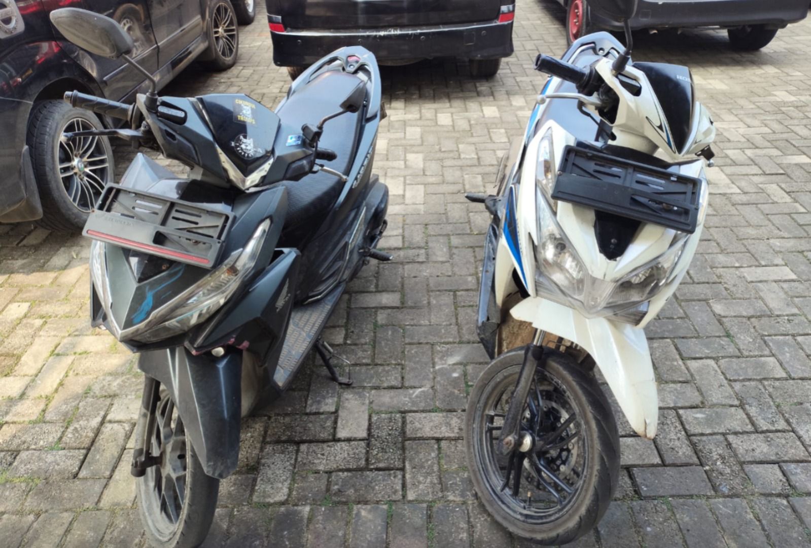BARANG BUKTI: Dua sepeda motor menjadi barang bukti aksi curanmor.