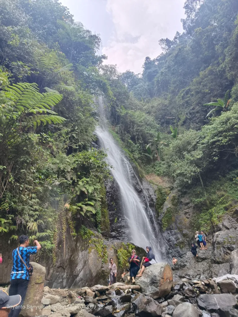 SEJUK: Keindahan alam Curug Cigentis sangat memanjakan mata